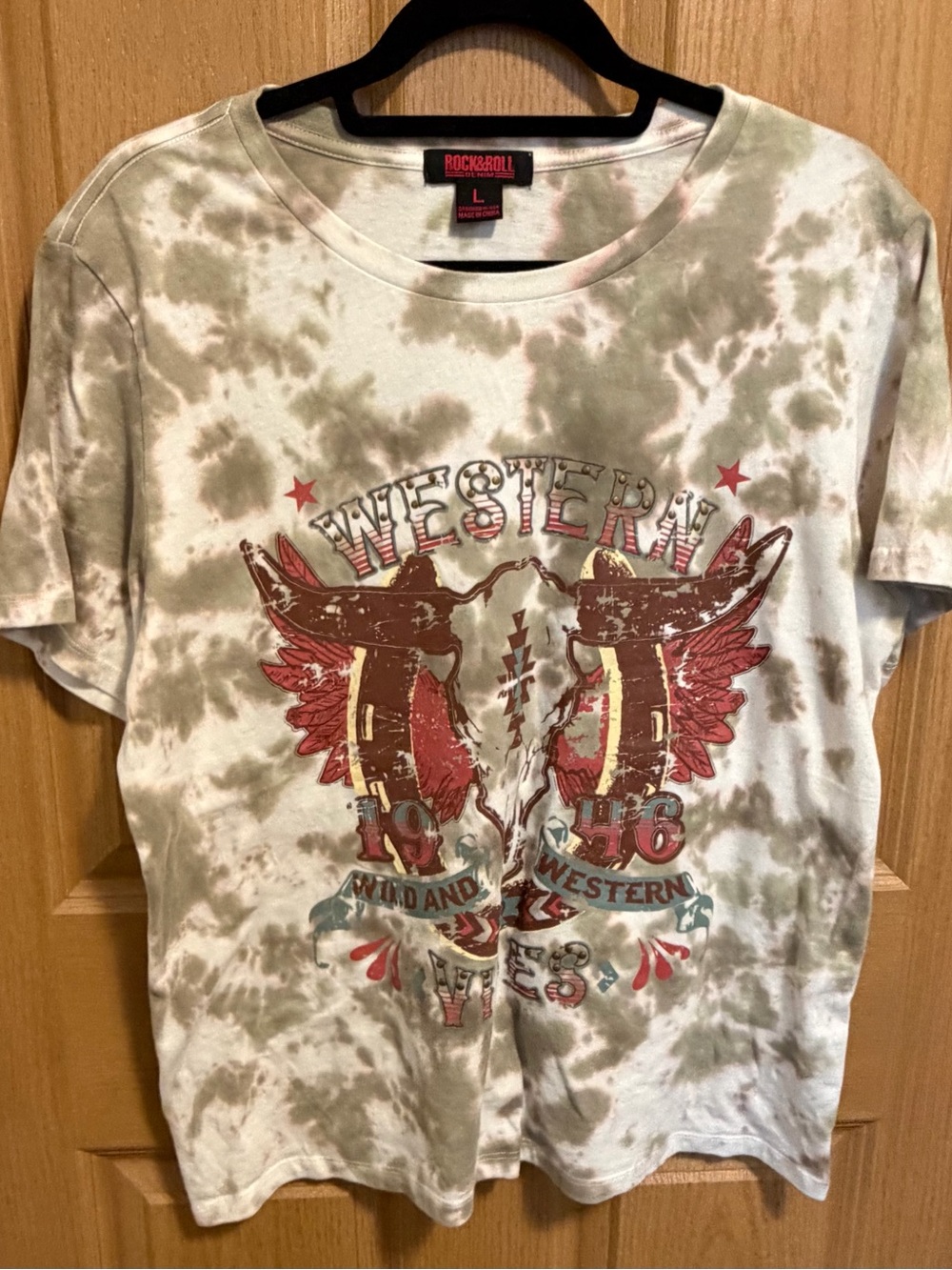 Rock & Roll Western Graphic Tie-Dye Tee in Olive Green and Red